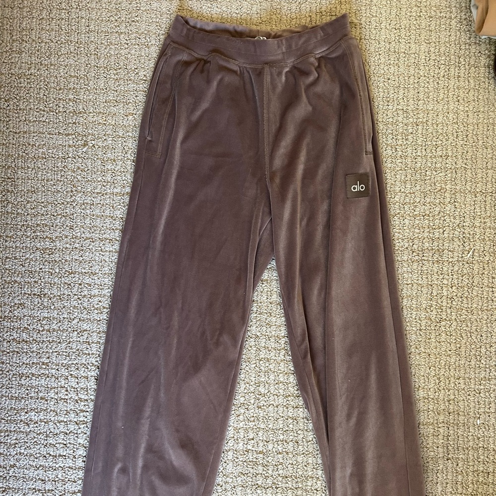 alo joggers